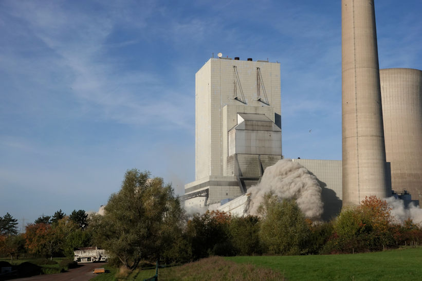 11-Sprengung_silos-11 Mehrum