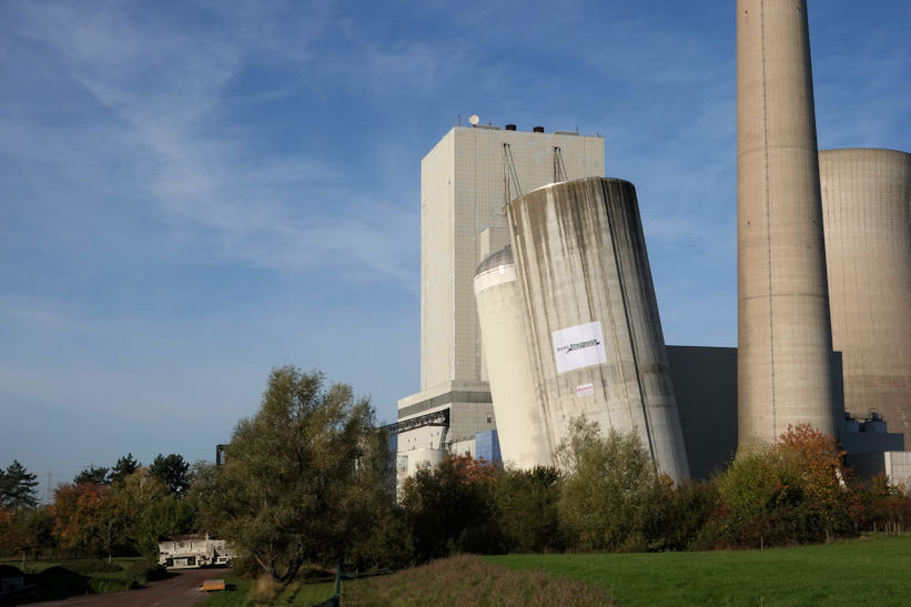 4-Sprengung_silos-4 Mehrum