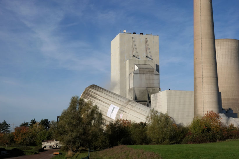 9-Sprengung_silos-9 Mehrum